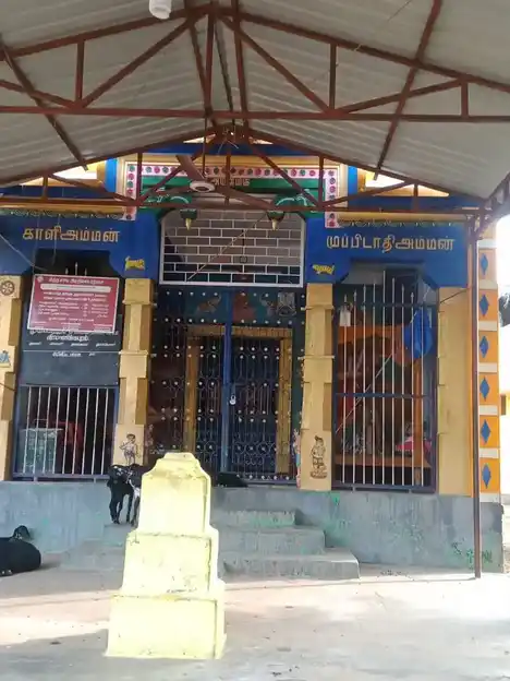 Arulmigu Sri Kali Amman Temple, Veeramanikapuram - 627002 அருள்மிகு ஸ்ரீ காளியம்மன் திருக்கோயில், வீரமாணிக்கபுரம் - 627002, Tirunelveli - Ancient Temple Architecture and History Image 2