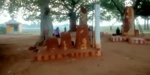 Arulmigu Sri Kallathi Sudalaimadasamy Temple, Village Out Side, Naduvakurichi - 627351