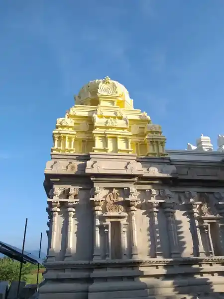 Arulmigu Sri Mangalapulli Perumal Temple, Gurunathanayakanur - 624622 அருள்மிகு ஸ்ரீ மங்களபுள்ளி பெருமாள் திருக்கோயில், Gurunathanayakanur - 624622, Dindigul - Ancient Temple Architecture and History Image 3