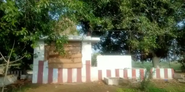 Arulmigu Sri Mundasamy Temple, Village Out Side, Kuppakurichi - 627351 அருள்மிகு ஸ்ரீ முண்டசாமி திருக்கோயில், ஊரின் வடக்கு பகுதியில் அமைந்துள்ளது, குப்பக்குறிச்சி - 627351, Tirunelveli - Ancient Temple Architecture and History Image 5