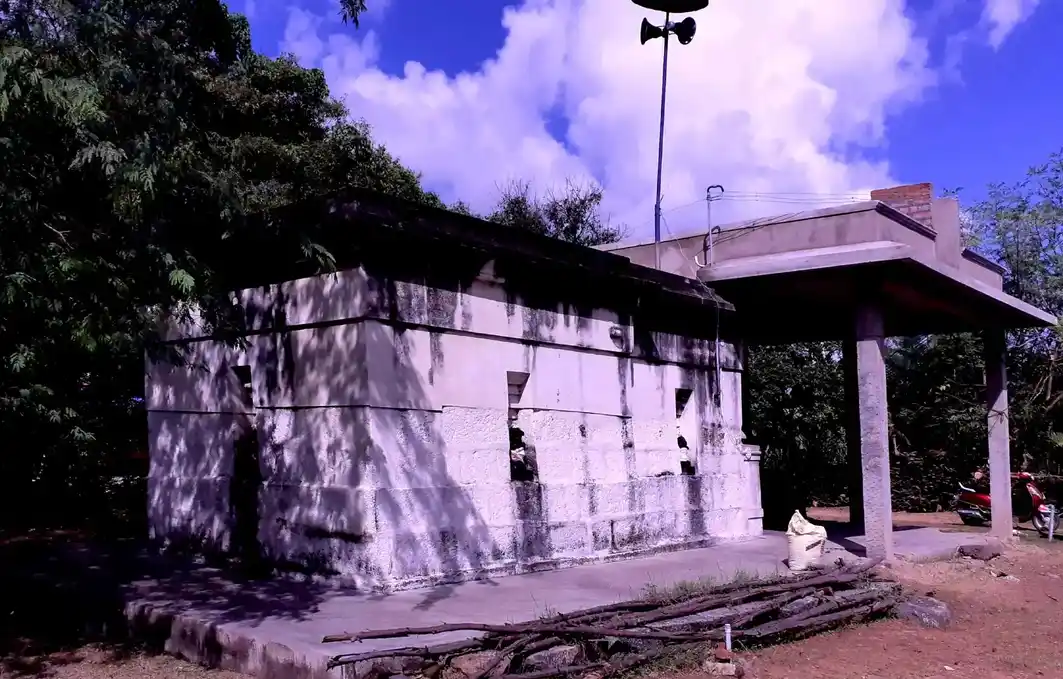 Arulmigu Sri Ramanathaswamy Temple, Mulakinimeni - 603106 அருள்மிகு ஸ்ரீ ராமநாதசுவாமி திருக்கோயில், Mulakinimeni - 603106, Kancheepuram - Ancient Temple Architecture and History Image 5