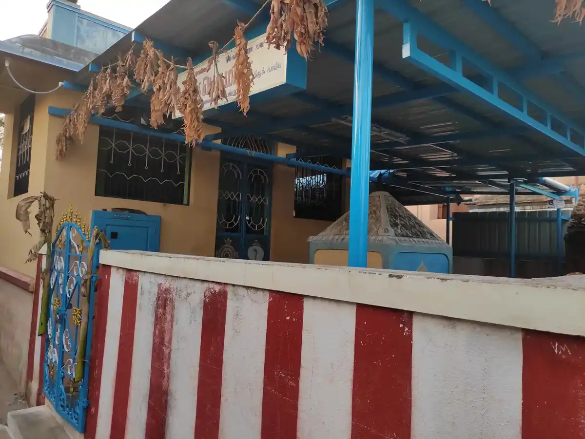 Arulmigu Sri Ramaperumal Temple, Malayagoundenpatty - 624201 அருள்மிகு ஸ்ரீ ராமப்பெருமாள் திருக்கோயில், Malayagoundenpatty - 624201, Dindigul - Ancient Temple Architecture and History Image 3