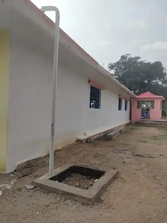 Arulmigu Sri Ranganatha Perumal Temple, Devarmukkulam - 635111 அருள்மிகு ரங்கநாத பெருமாள் திருக்கோயில், தேவர்முக்குளம் - 635111, Krishnagiri - Ancient Temple Architecture and History Image 3