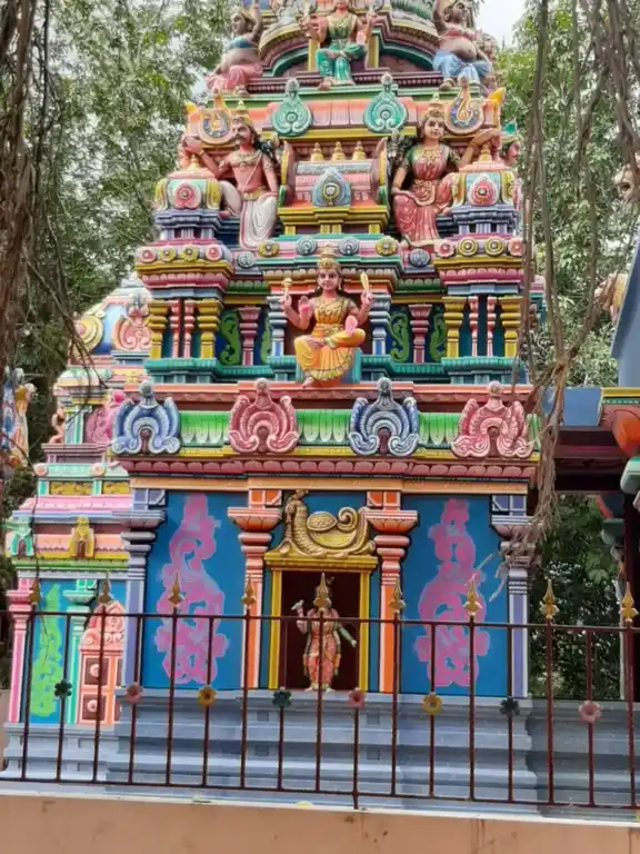 Arulmigu Sribharasakthi Temple, Palliyadi, Maruthoorkurichi - 629169 அருள்மிகு ஸ்ரீ பராசக்தி திருக்கோயில், Palliyadi, Maruthoorkurichi - 629169, Kanyakumari - Ancient Temple Architecture and History Image 3