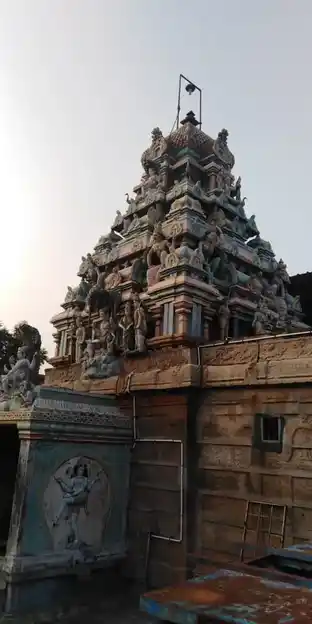 Arulmigu Srikumaraswamy Temple Devasthanam, Periyakadai Veethi, Tirumangalam - 625706 அருள்மிகு ஸ்ரீகுமாரசுவாமி கோவில் தேவஸ்தானம், திருமங்கலம் சுவாமி, பெரியக்கடை வீதி, திருமங்கலம் - 625706, Madurai - Ancient Temple Architecture and History Image 3