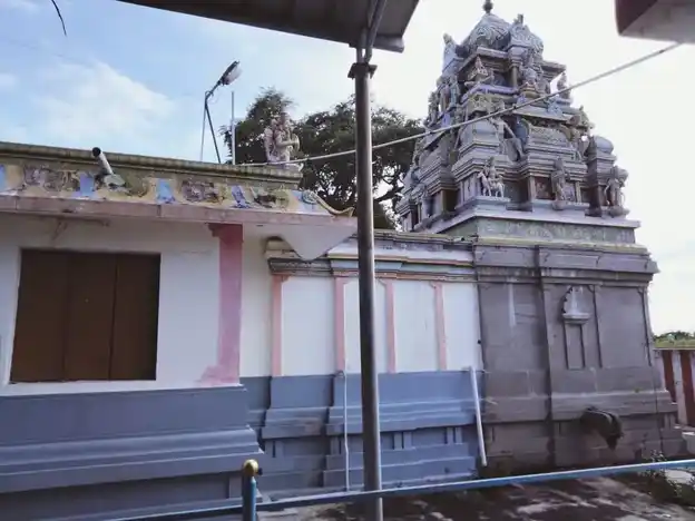 Arulmigu Srinevasaperumal Temple, Near Kathirampatti, Maravadi - 635205 Temple