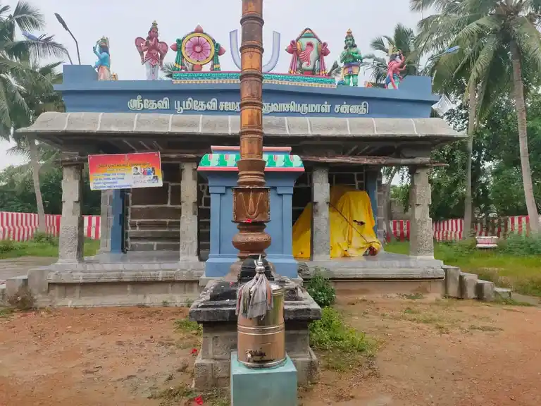 Arulmigu Srinivaasa Perumal Temple, Periyasevalai - 607209 அருள்மிகு சீனுவாசப்பெருமாள் திருக்கோயில், Periyasevalai - 607209, Viluppuram - Ancient Temple Architecture and History Image 3