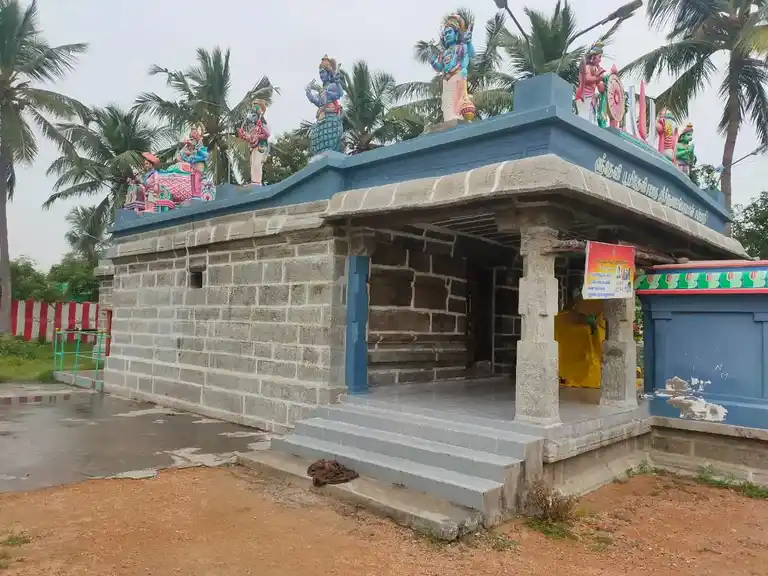 Arulmigu Srinivaasa Perumal Temple, Periyasevalai - 607209 அருள்மிகு சீனுவாசப்பெருமாள் திருக்கோயில், Periyasevalai - 607209, Viluppuram - Ancient Temple Architecture and History Image 4