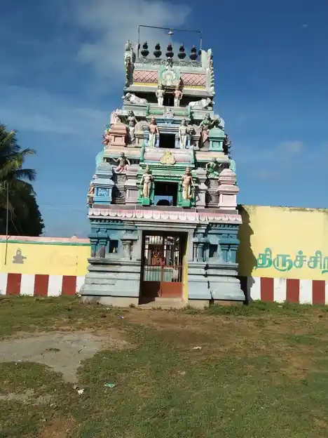 Arulmigu Srinivasa Perumal And Viswanatha Swamy Temple, Mannukumundan - 614705 அருள்மிகு சீனிவாசபெருமாள் மற்றும் விஸ்வநாதசுவாமி திருக்கோயில், Mannukumundan - 614705, Thiruvarur - Ancient Temple Architecture and History Image 3