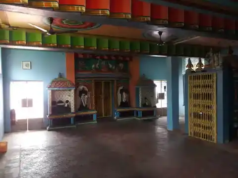 Arulmigu Srinivasa Perumal Temple, Karupur - 613101 அருள்மிகு சீனிவாசப்பெருமாள் திருக்கோயில், கருப்பூர் - 613101, Thanjavur - Ancient Temple Architecture and History Image 5