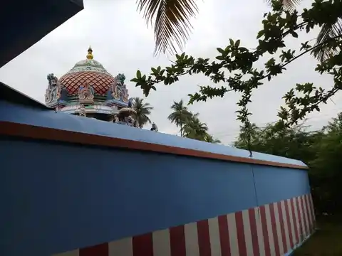 Arulmigu Srinivasa Perumal Temple, Karupur - 613101 அருள்மிகு சீனிவாசப்பெருமாள் திருக்கோயில், கருப்பூர் - 613101, Thanjavur - Ancient Temple Architecture and History Image 7