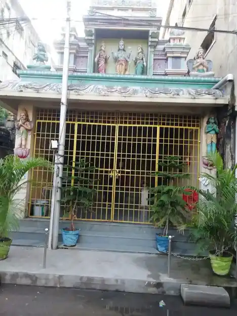 Arulmigu Srinivasa Perumal Temple, Mannadi, Chennai - 600001 அருள்மிகு சீனிவாசப் பெருமாள் திருக்கோயில், மண்ணடி, சென்னை - 600001, Chennai - Ancient Temple Architecture and History Image 5