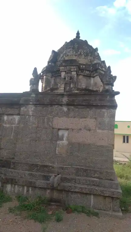 Arulmigu Srinivasa Perumal Temple, Melmannur - 604208 அருள்மிகு சீனுவாசப்பெருமாள் திருக்கோயில், Melmannur - 604208, Viluppuram - Ancient Temple Architecture and History Image 3