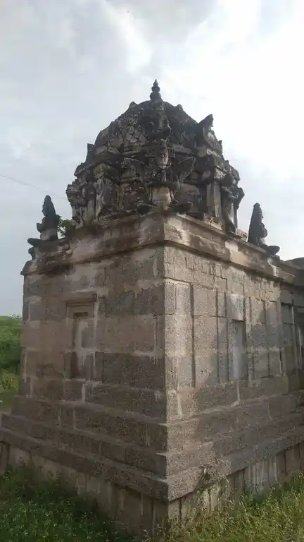 Arulmigu Srinivasa Perumal Temple, Melmannur - 604208 அருள்மிகு சீனுவாசப்பெருமாள் திருக்கோயில், Melmannur - 604208, Viluppuram - Ancient Temple Architecture and History Image 5