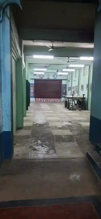 Arulmigu Srinivasa Perumal Temple, Thilaisthanam, Thilaisthanam - 613203 அருள்மிகு சீனிவாச பெருமாள் திருக்கோயில், Thilaisthanam, Thilaisthanam - 613203, Thanjavur - Ancient Temple Architecture and History Image 4