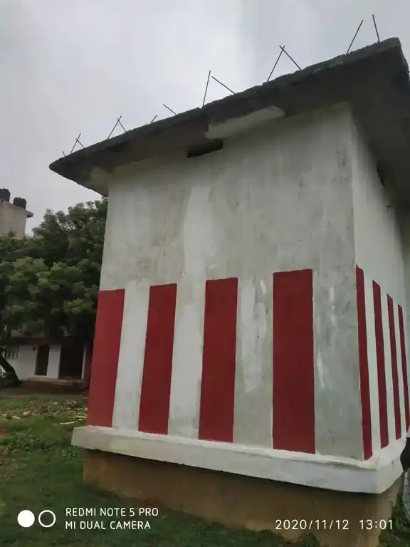 Arulmigu Srinivasa Perumal Temple, Thiruninravur - 602024 அருள்மிகு சீனிவாச பெருமாள் திருக்கோயில், Thiruninravur - 602024, Tiruvallur - Ancient Temple Architecture and History Image 3