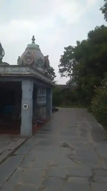 Arulmigu Srinivasa Perumal Temple, Vengkandhur - 605402 அருள்மிகு சீனுவாசப்பெருமாள் திருக்கோயில், Vengkandhur - 605402, Viluppuram - Ancient Temple Architecture and History Image 2