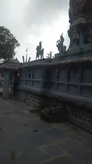 Arulmigu Srinivasa Perumal Temple, Vengkandhur - 605402 அருள்மிகு சீனுவாசப்பெருமாள் திருக்கோயில், Vengkandhur - 605402, Viluppuram - Ancient Temple Architecture and History Image 3