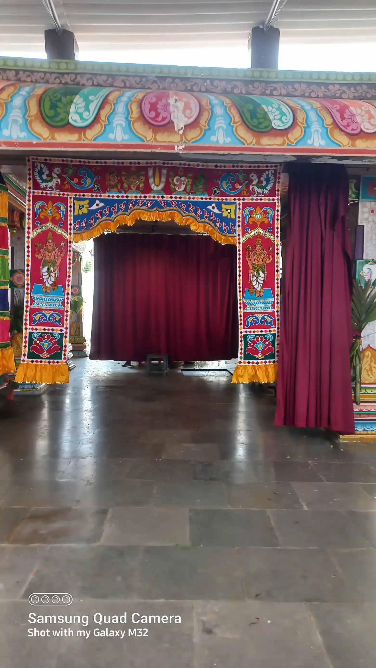 Arulmigu Srinivasa Varatharaja Perumal Temple, Sundapalayam, Coimbatore - 641007 அருள்மிகு சீனிவாச வரதராஜ பெருமாள் திருக்கோயில், Sundapalayam, Coimbatore - 641007, Coimbatore - Ancient Temple Architecture and History Image 3