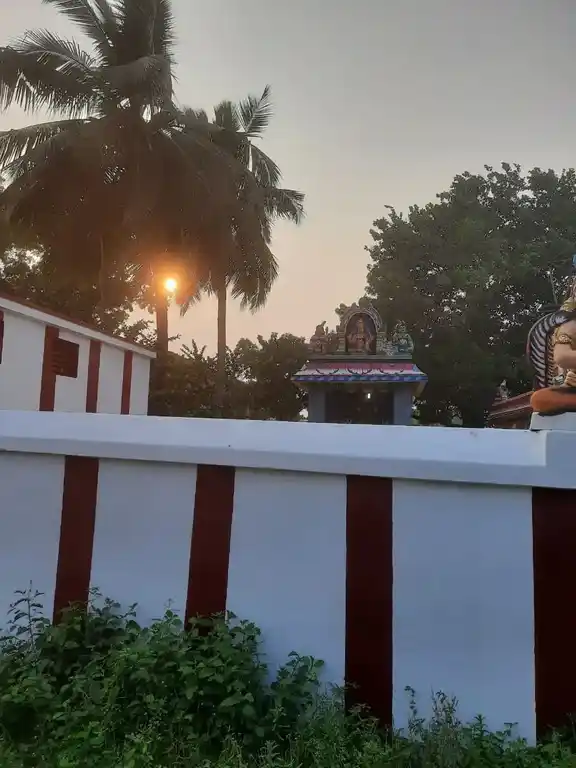 Arulmigu Srinivasaperumal Temple, Centre Of The Village, Orakkadu - 600067