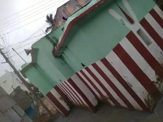 Arulmigu Srinivasaperumal Temple, Inside The Village, Aranvoyal - 602001