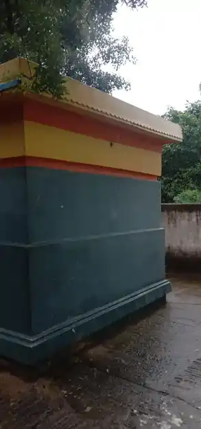 Arulmigu Srinivasaperumal Temple, Inside The Village, Lakshminathapuram - 602001 Arulmigu Srinivasaperumal Temple, Inside The Village, Lakshminathapuram - 602001, Tiruvallur - Ancient Temple Architecture and History Image 2