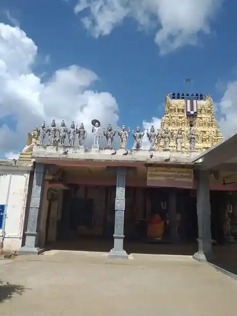Arulmigu Srinivasaperumal Temple, Kumulam - 605107 அருள்மிகு சீனுவாசப்பெருமாள் திருக்கோயில், Kumulam - 605107, Viluppuram - Ancient Temple Architecture and History Image 7