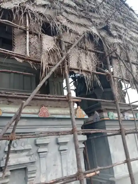 Arulmigu Srinivasaperumal Temple, Melkumaramangalam - 607205 அருள்மிகு சீனுவாசப்பெருமாள் திருக்கோயில், மேல் குமாரமங்கலம் - 607205, Cuddalore - Ancient Temple Architecture and History Image 3