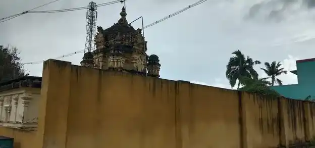 Arulmigu Srinivasaperumal Temple, Narayanakuppam - 606706 அருள்மிகு சீனுவாசப்பெருமாள் திருக்கோயில், Narayanakuppam - 606706, Tiruvannamalai - Ancient Temple Architecture and History Image 3