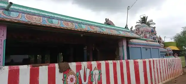 Arulmigu Srinivasaperumal Temple, Near Factory, Koppur - 602001 அருள்மிகு சீனிவாசப்பெருமாள் திருக்கோயில், தொழிற்சாலை அருகில், கோப்பூர் - 602001, Tiruvallur - Ancient Temple Architecture and History Image 4