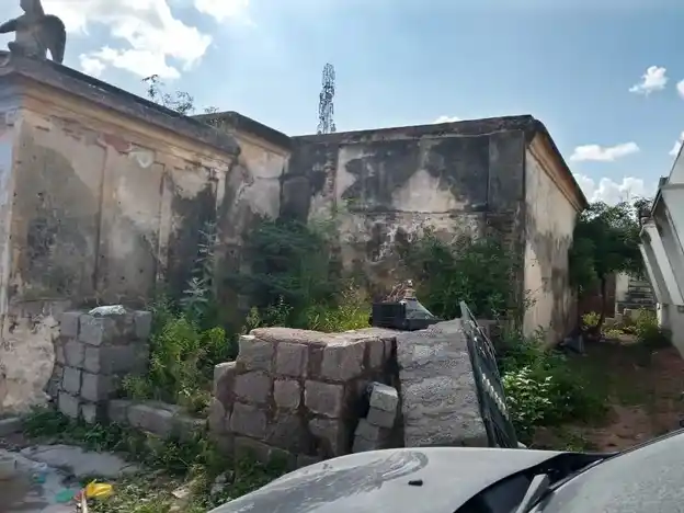 Arulmigu Srinivasaperumal Temple, Parindhal - 606305 அருள்மிகு சீனுவாசப்பெருமாள் திருக்கோயில், பரிந்தல் - 606305, Kallakurichi - Ancient Temple Architecture and History Image 3