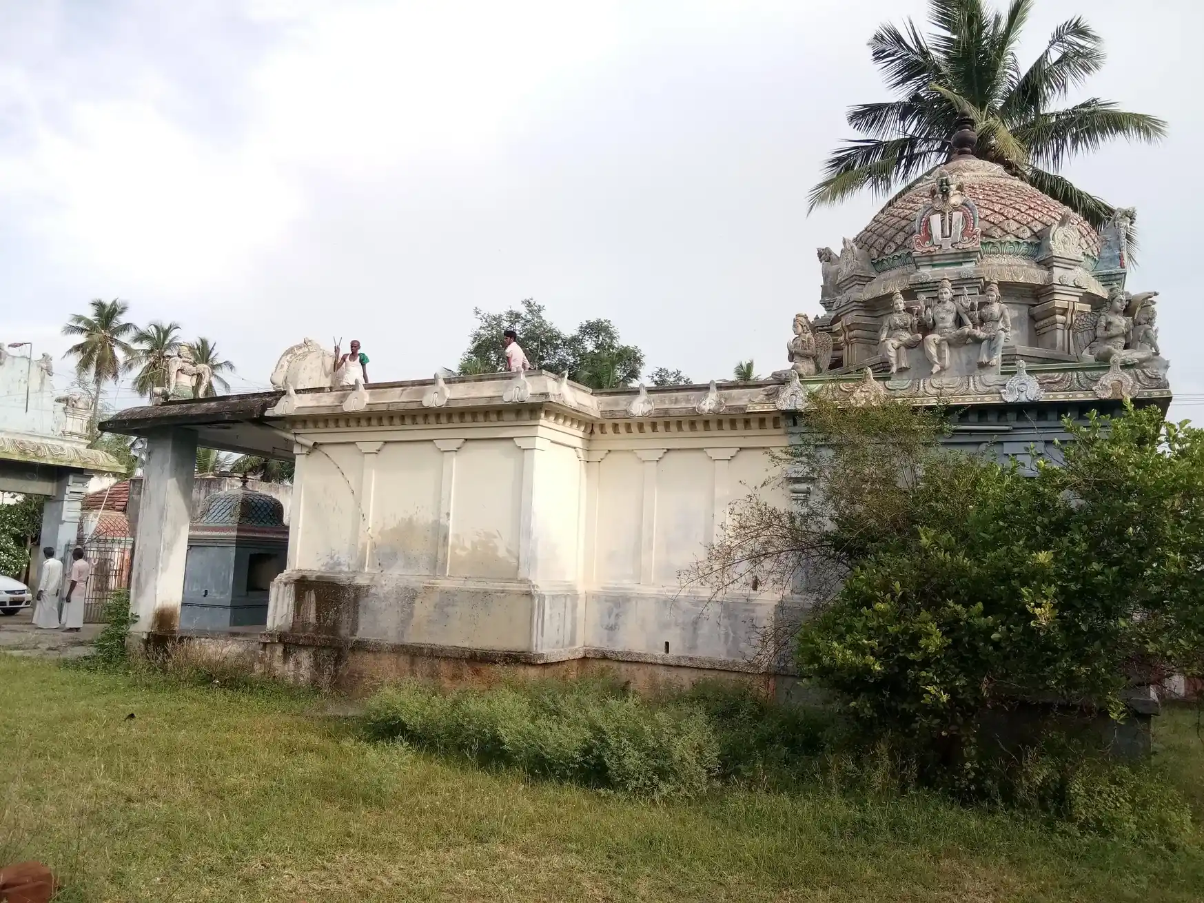 Arulmigu Srinivasaperumal Temple, Puthur - 614202 அருள்மிகு சீனிவாசபெருமாள் திருக்கோயில், Puthur - 614202, Thanjavur - Ancient Temple Architecture and History Image 4