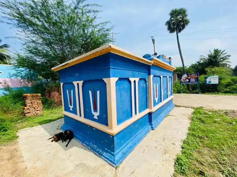 Arulmigu Srinivasaperumal Temple, Srinivasaperumal Templearea, Thottakadu - 602001 அருள்மிகு சீனிவாசப்பெருமாள் திருக்கோயில், Srinivasaperumal Templearea, Thottakadu - 602001, Tiruvallur - Ancient Temple Architecture and History Image 2