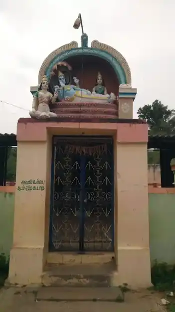 Arulmigu Srinivasaperumal Temple, Sundareswarpuram, Sundareswarpuram - 621801 அருள்மிகு சீனிவாசப்பெருமாள் திருக்கோயில், Sundareswarpuram, சுந்தரேசபுரம் - 621801, Ariyalur - Ancient Temple Architecture and History Image 4
