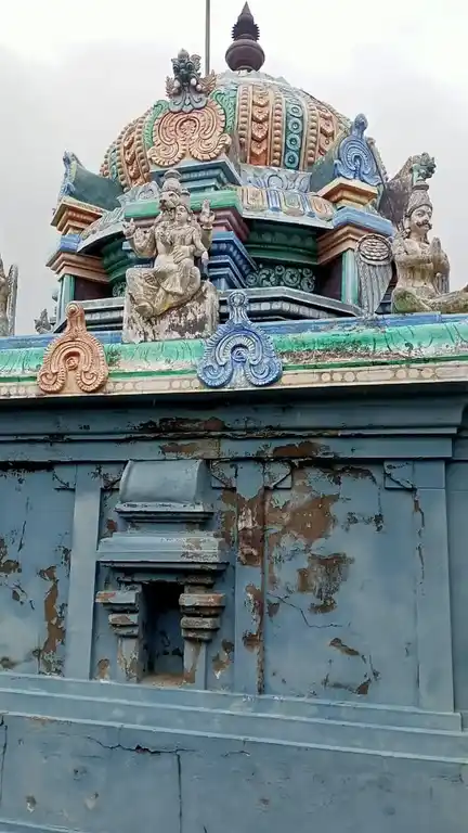 Arulmigu Srinuvasaperumal Temple, Erukattur - 610102 அருள்மிகு சீநிவாசபெருமாள் திருக்கோயில், Erukattur - 610102, Thiruvarur - Ancient Temple Architecture and History Image 3