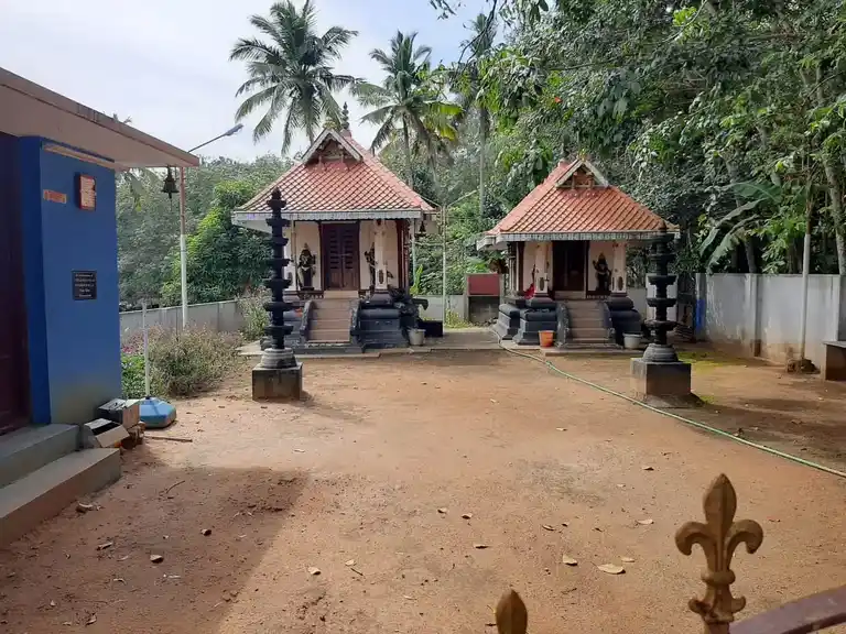 Arulmigu Sritharmasastha Temple, Edicode, Melpalai - 629152 அருள்மிகு ஸ்ரீதர்மசாஸ்தா திருக்கோயில், Edicode, Melpalai - 629152, Kanyakumari - Ancient Temple Architecture and History Image 2