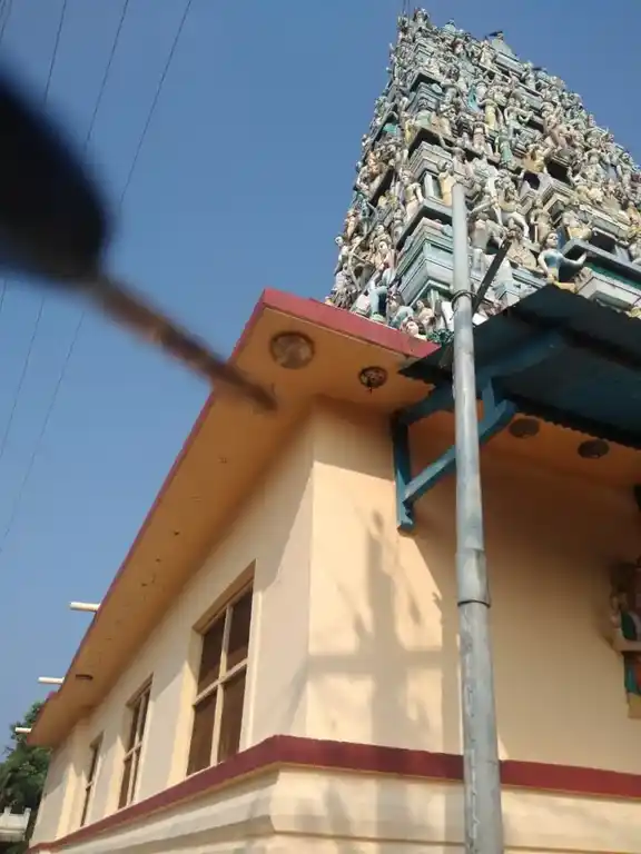 Arulmigu Sriveeruchinnamaal And Muthaiya Swamy Temple, Old Batlagundu - 624202 Temple