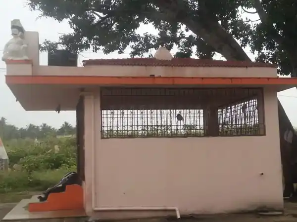 Arulmigu Srivinayagar And Thumalakundu Vinayagar Temple, Thumalakondu - 624802 அருள்மிகு ஸ்ரீவிநாயகர் மற்றும் தும்மலகுண்டு விநாயகர் திருக்கோயில், Thumalakondu - 624802, Dindigul - Ancient Temple Architecture and History Image 3