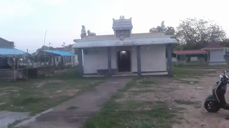 Arulmigu Subiramaniyasamy Temple, Muthupattinam - 630001 அருள்மிகு. சுப்ரமணியசாமி திருக்கோயில், Muthupattinam - 630001, Ramanathapuram - Ancient Temple Architecture and History Image 3