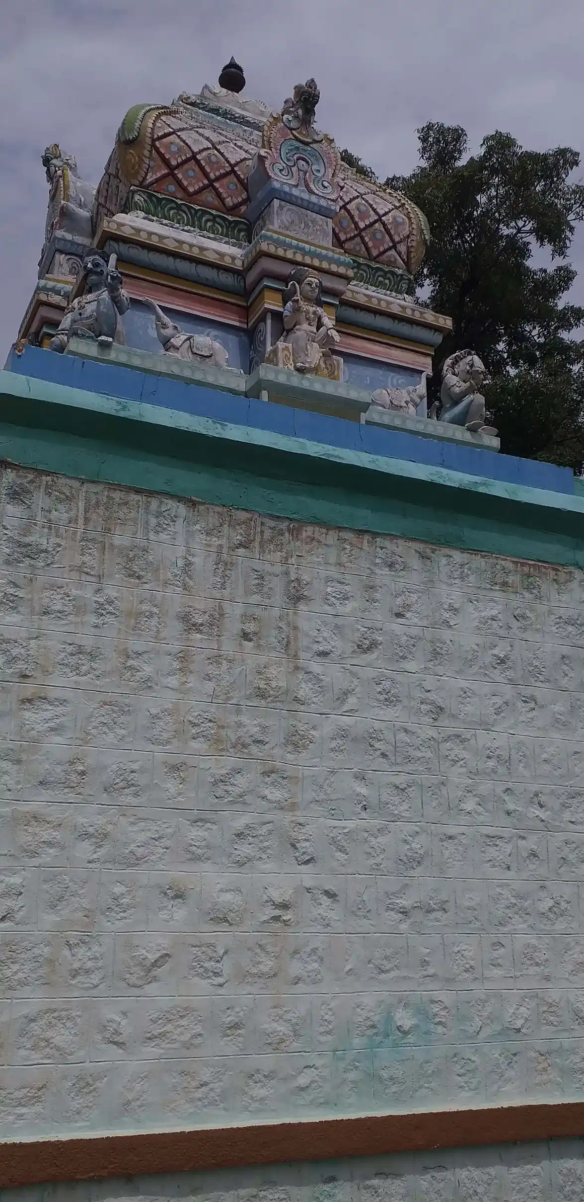 Arulmigu Subiramaniyasamy Temple, Ponnadaipatti - 630410 அருள்மிகு. சுப்பிரமணியசாமி திருக்கோயில், Ponnadaipatti - 630410, Sivagangai - Ancient Temple Architecture and History Image 2