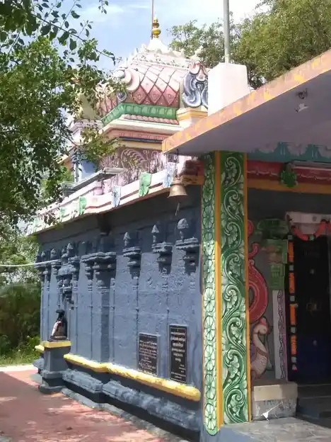 Arulmigu Subiramaniyasamy Temple, Vaigaikulapatham - 623517 அருள்மிகு சுப்பிரமணியசாமி திருக்கோயில், Vaigaikulapatham, Vaigaikulapatham - 623517, Ramanathapuram - Ancient Temple Architecture and History Image 2