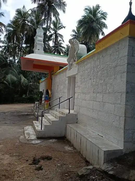 Arulmigu Subramaiyaswamy Temple, Agaram - 635204 அருள்மிகு சுப்பிரமணியசுவாமி திருக்கோயில், அகரம் - 635204, Krishnagiri - Ancient Temple Architecture and History Image 4