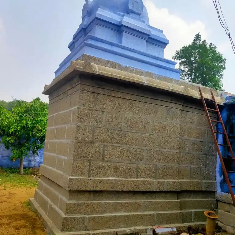 Arulmigu Subramania Swamy Temple, Kolunthumamalai - 627414 அருள்மிகு சுப்பிரமணியசுவாமி திருக்கோயில், கொழூந்துமாமலை - 627414, Tirunelveli - Ancient Temple Architecture and History Image 3