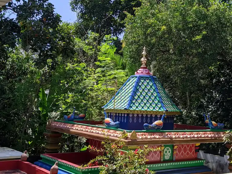 Arulmigu Subramaniasamy Temple, Karunkal, Paloor - 629157 அருள்மிகு சுப்ரமணியசாமி திருக்கோயில், Karunkal, Paloor - 629157, Kanyakumari - Ancient Temple Architecture and History Image 4