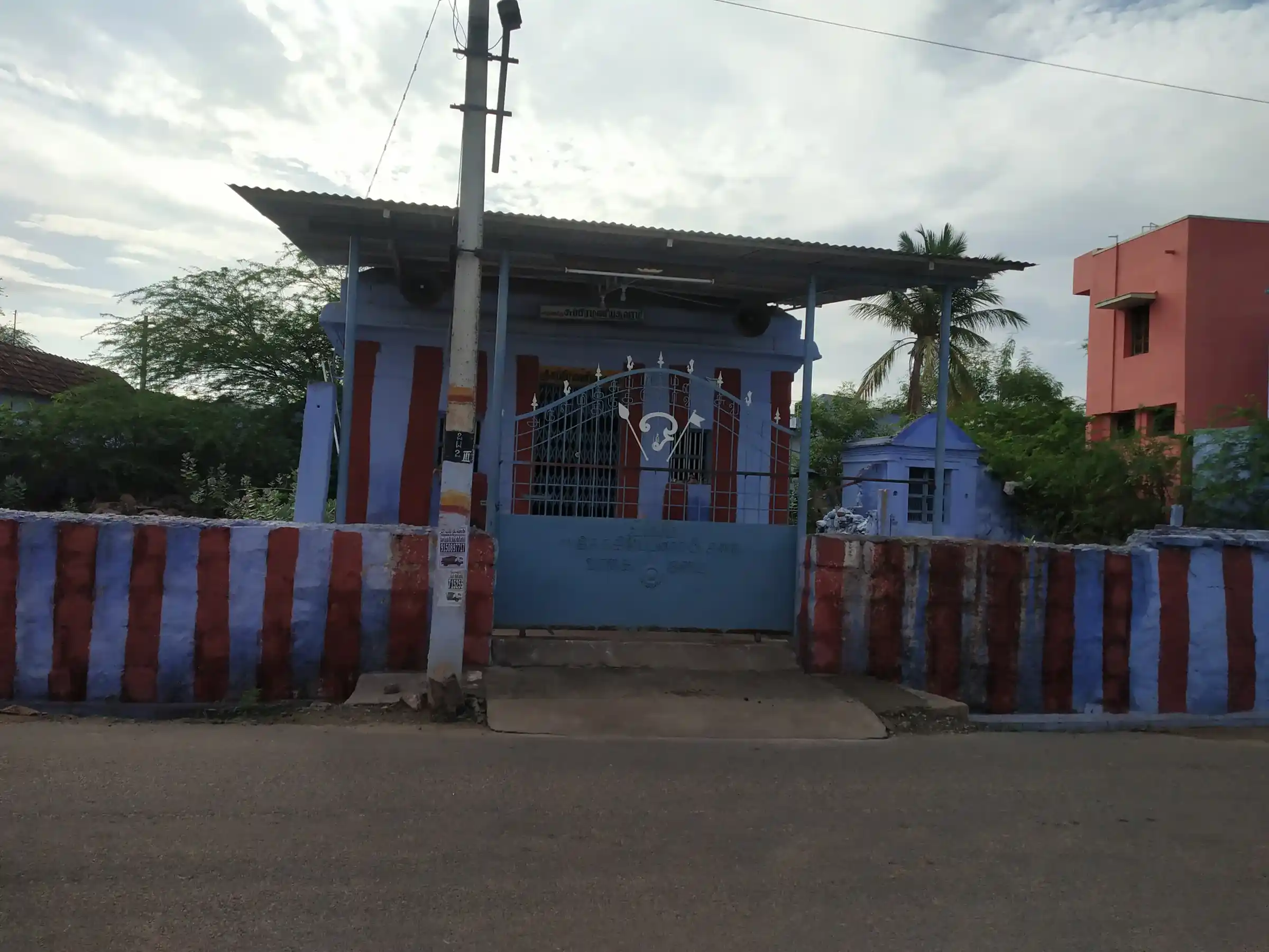 Arulmigu Subramaniasamy Temple, Near By Shop, Vaagai Kulam - 627754 அருள்மிகு சுப்பிரமணிய சுவாமி திருக்கோயில், Near By Shop, Vaagai Kulam - 627754, Tirunelveli - Ancient Temple Architecture and History Image 2