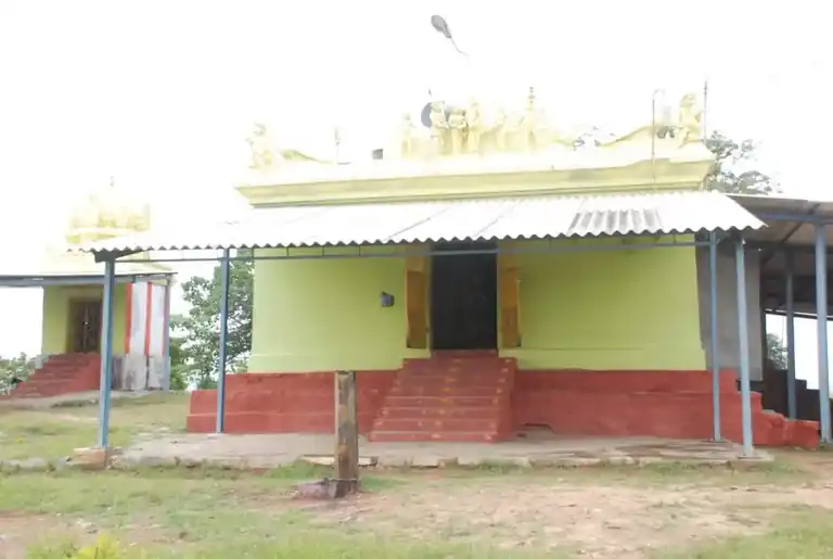 Arulmigu Subramaniaswamy Temple, Gadambur - 635802 அருள்மிகு சுப்பிரமணியசுவாமி திருக்கோயில், கடம்பூர் - 635802, Thirupathur - Ancient Temple Architecture and History Image 4