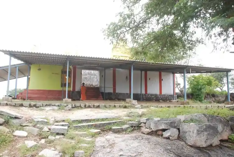 Arulmigu Subramaniaswamy Temple, Gadambur - 635802 அருள்மிகு சுப்பிரமணியசுவாமி திருக்கோயில், கடம்பூர் - 635802, Thirupathur - Ancient Temple Architecture and History Image 5