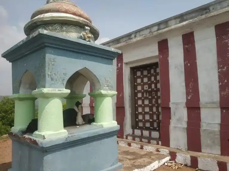 Arulmigu Subramaniaswamy Temple, Velore - 621107 அருள்மிகு சுப்பிரமணியசுவாமி திருக்கோயில், Velore - 621107, Perambalur - Ancient Temple Architecture and History Image 4