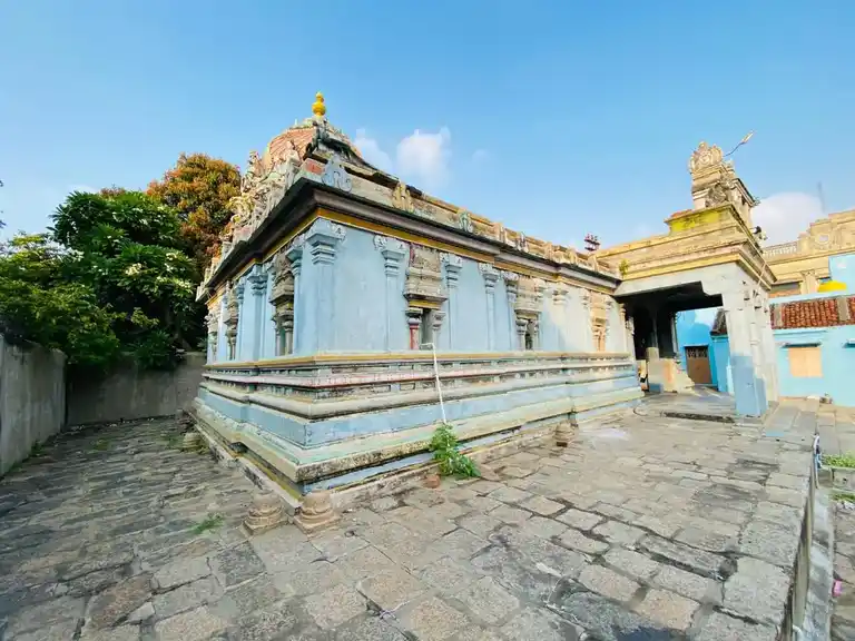 Arulmigu Subramanisamy Temple, Pazhaverkadu - 601204 அருள்மிகு சுப்பிரமணியசுவாமி திருக்கோயில், பழவேற்காடு - 601204, Tiruvallur - Ancient Temple Architecture and History Image 3