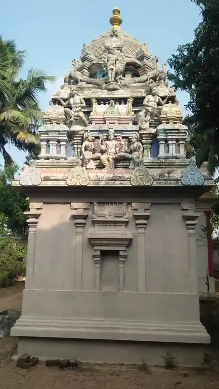 Arulmigu Subramanisamy Temple, Vadamadurai - 601201 அருள்மிகு சுப்பிரமணியசுவாமி திருக்கோயில், வடமதுரை - 601201, Tiruvallur - Ancient Temple Architecture and History Image 4